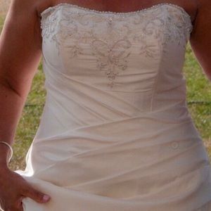 Alfred Angelo Bridal gown